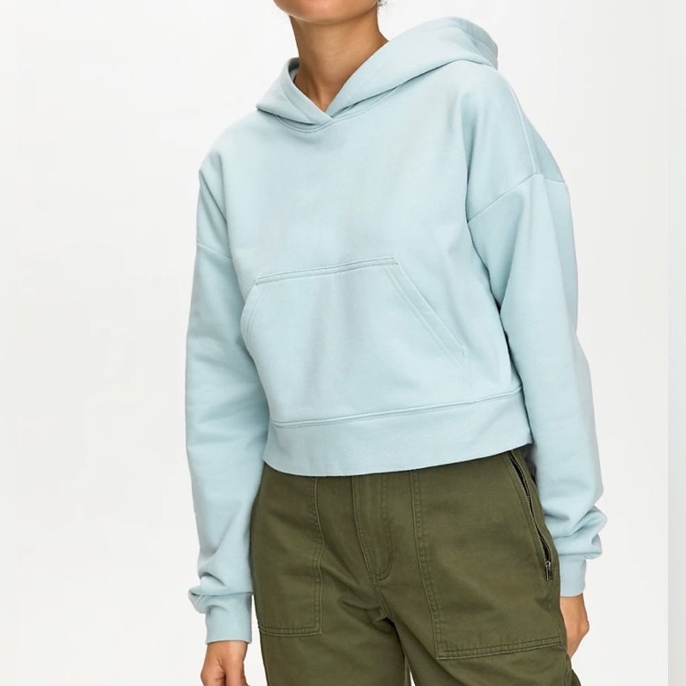 Aritzia TNA Highland sweater fleece cropped hoodie - size XS - sea spray